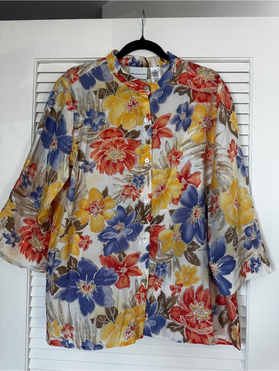 Alfred Dunner Tops - Alfred Dunner Multicolor Floral Button-Front Shirt Size 18